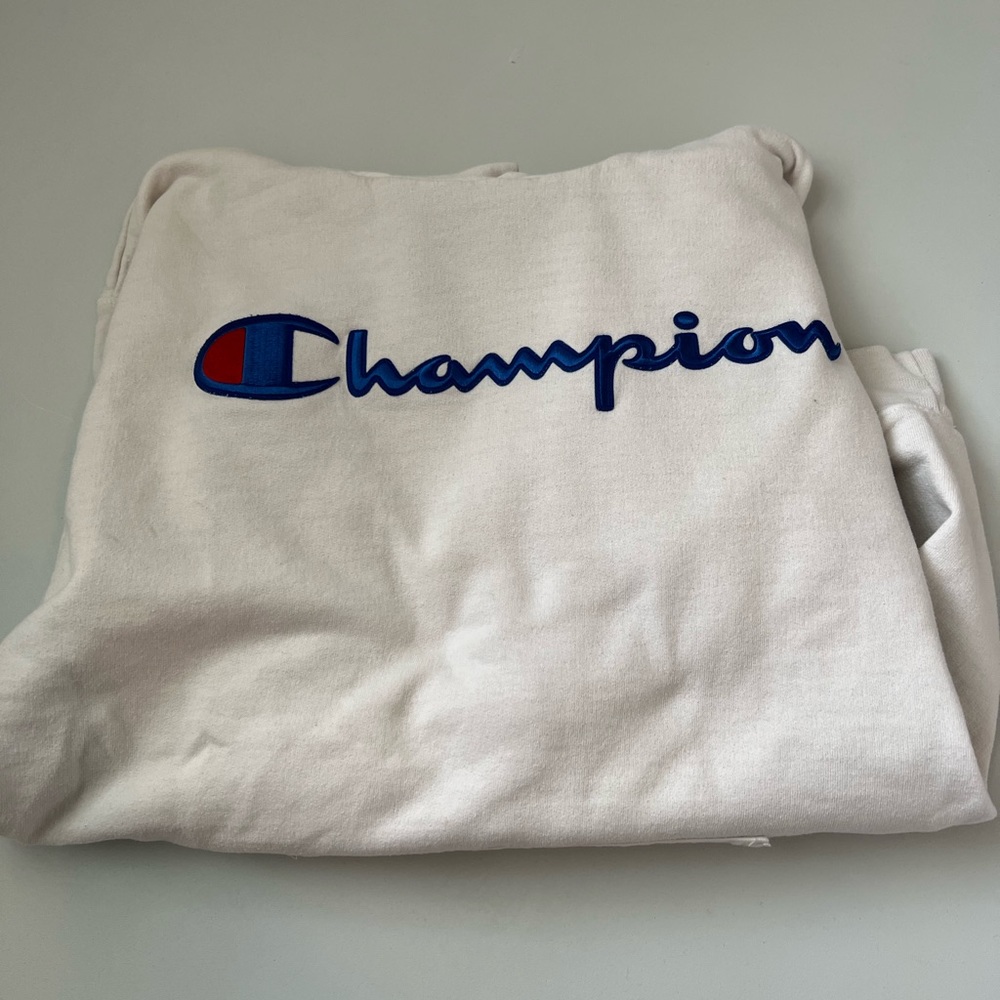 White champion hoodie